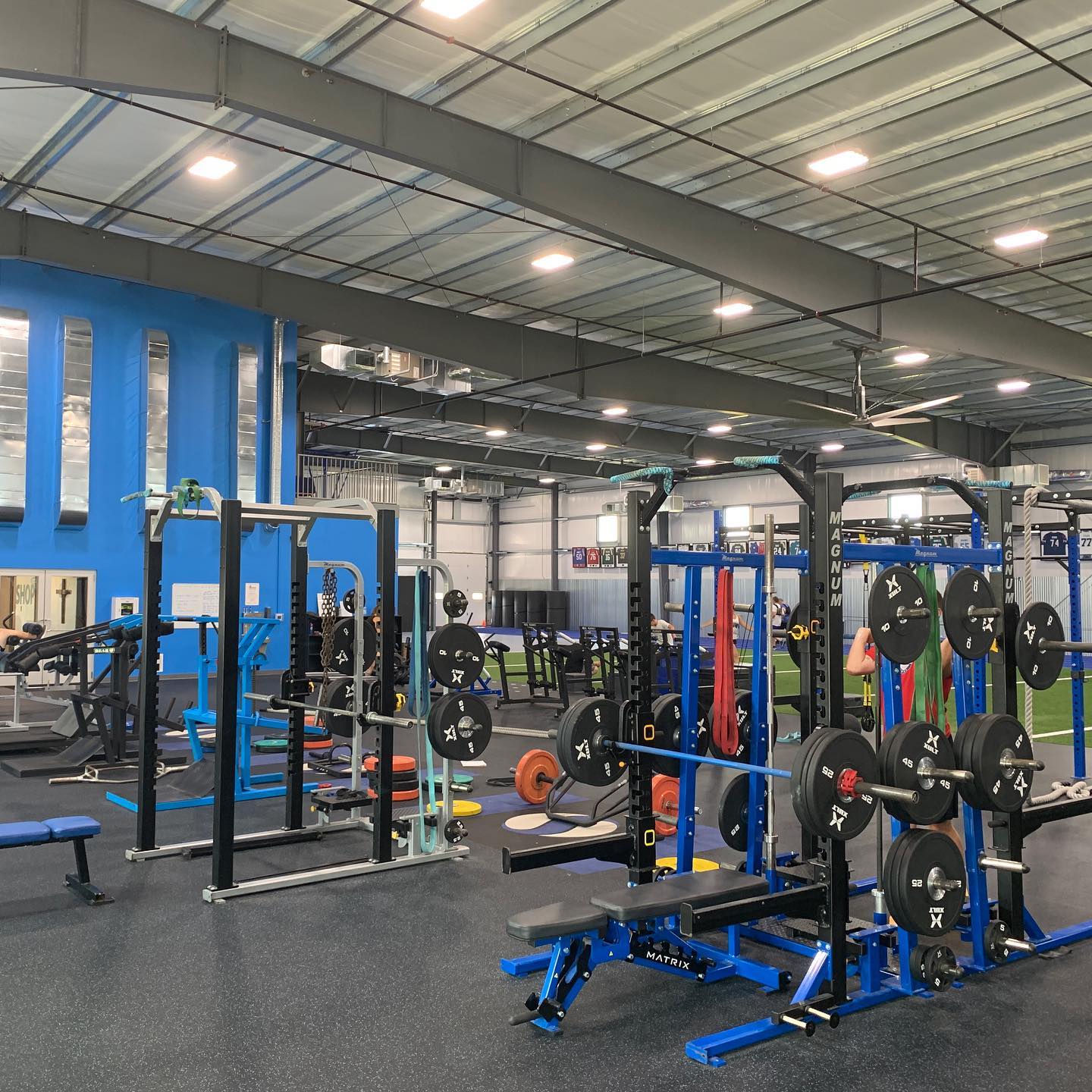 Synergy_Weight_Room_Green-Bay Synergy Weight Room Indoor Sports Training Facility Personal Classes and Strength Conditioning Near Me